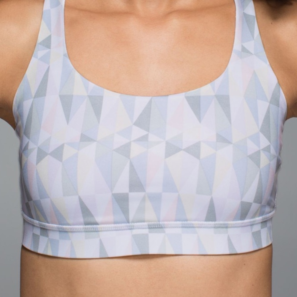 Lululemon Energy bra stained glass white blush